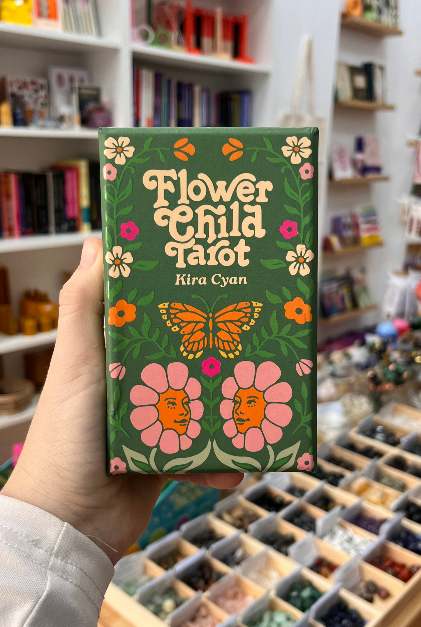 Flower Child Tarot, Kira Cyan
