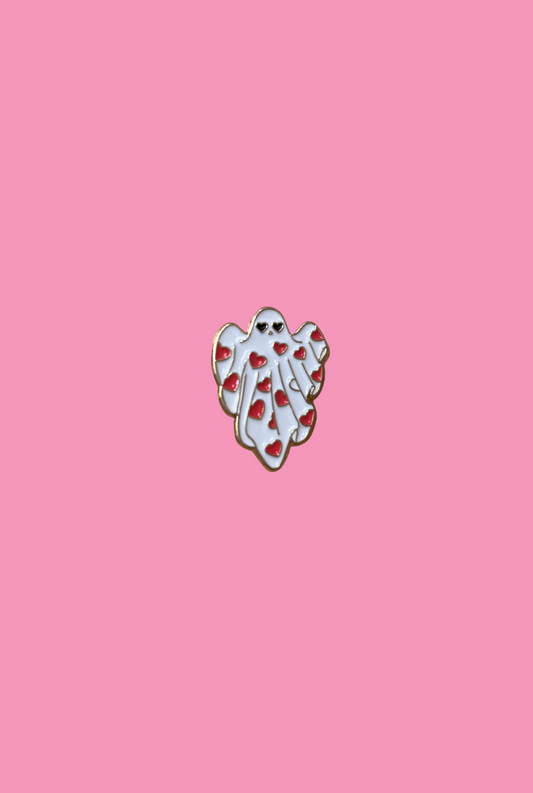 Pin Fantasma corazones