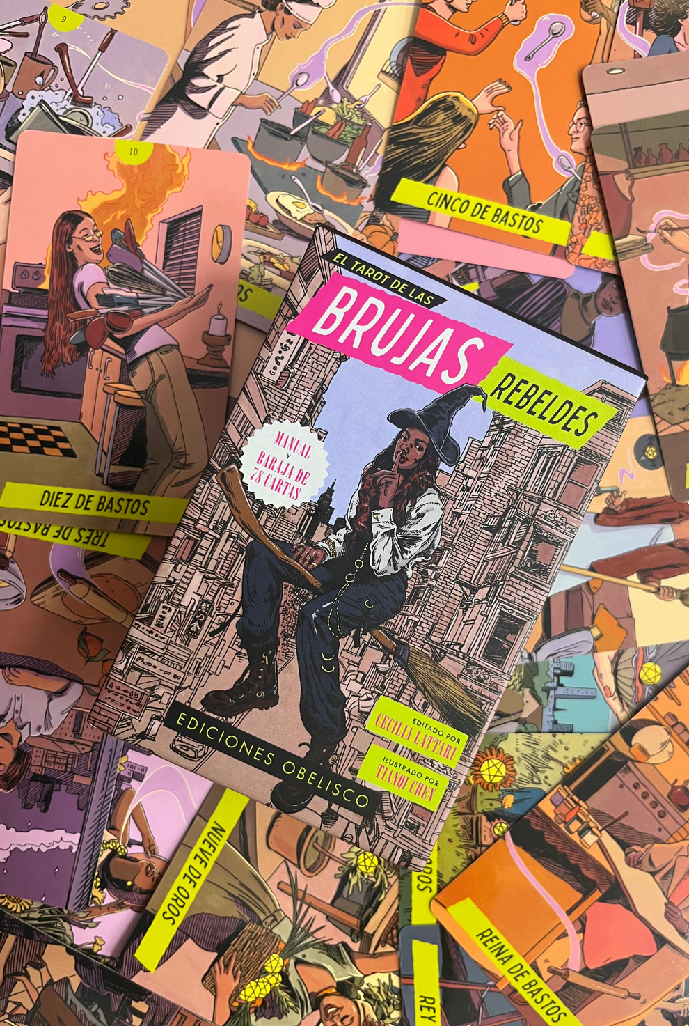 Tarot de las Brujas Rebeldes – Andrómeda Barcelona